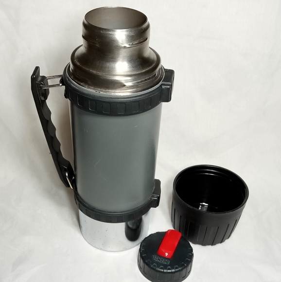 Thermos 1 Liter US 1.05Qt Insulated Vacuum Bottle Model #2490 - Picture 2 of 13